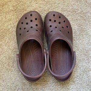 Metallic purple crocs